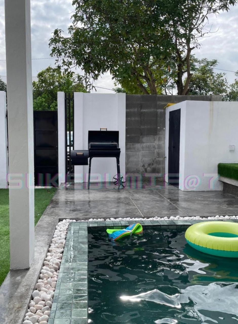 Day, Pool view, Swimming pool
