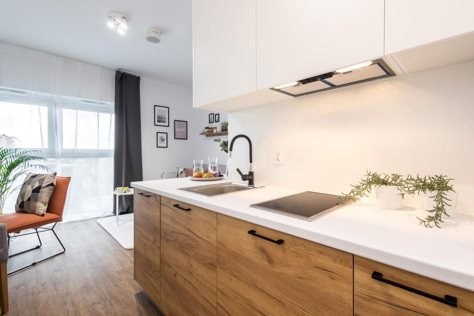 Seating area, Dining area, kitchen