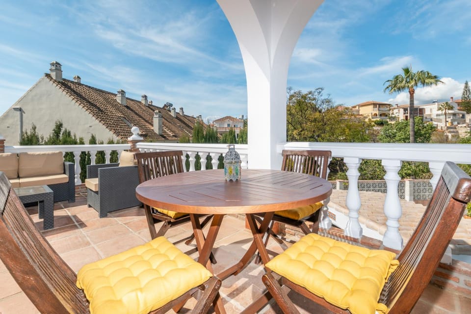 Balcony/Terrace, Seating area, Dining area