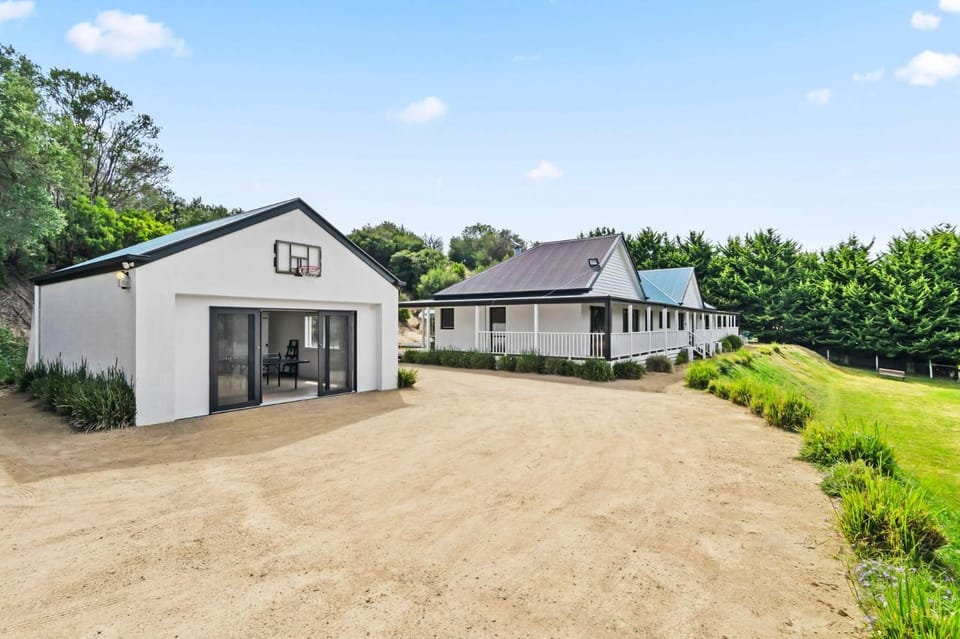 Property building, Garden view