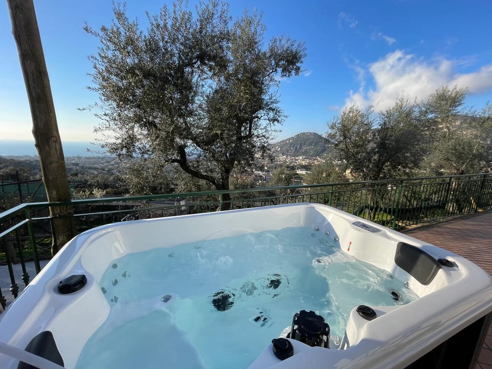 Natural landscape, Hot Tub, Hot Tub, Mountain view