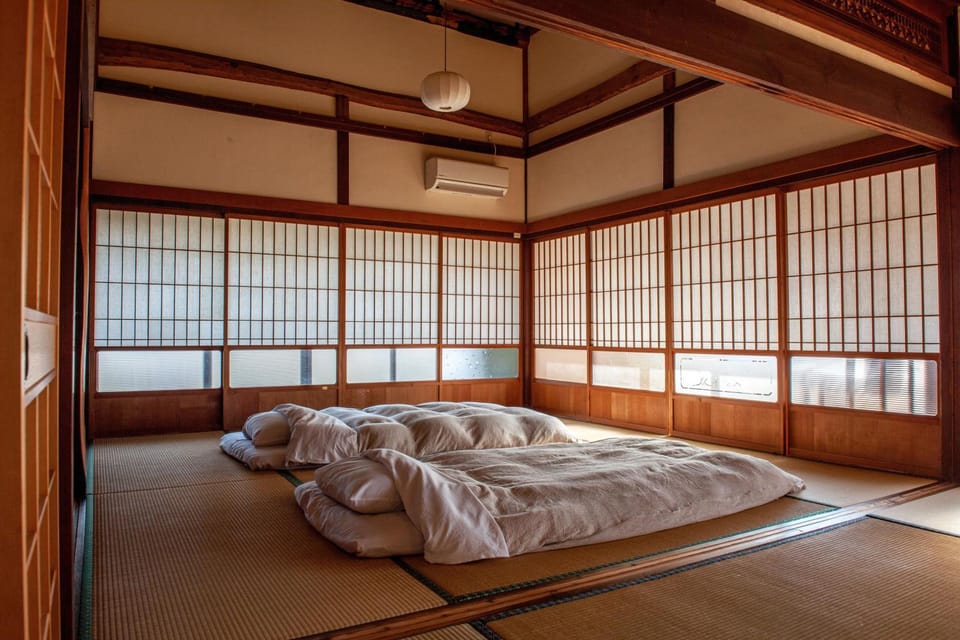 entohouse BAR&GUESTHOUSE Country House in Japan