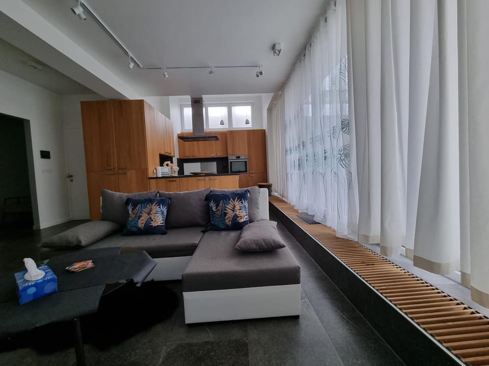 Bed, Living room, Seating area