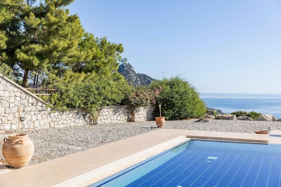 Day, Natural landscape, Mountain view, Pool view, Sea view, Swimming pool
