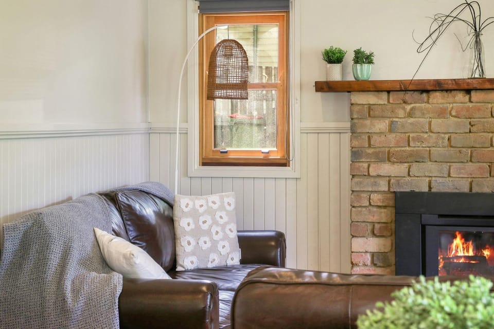 Spring Creek Cottage House in Beechworth