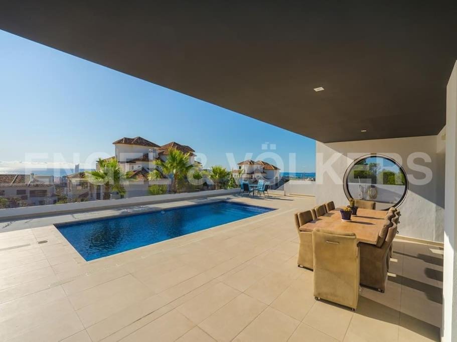 Pool view, Swimming pool