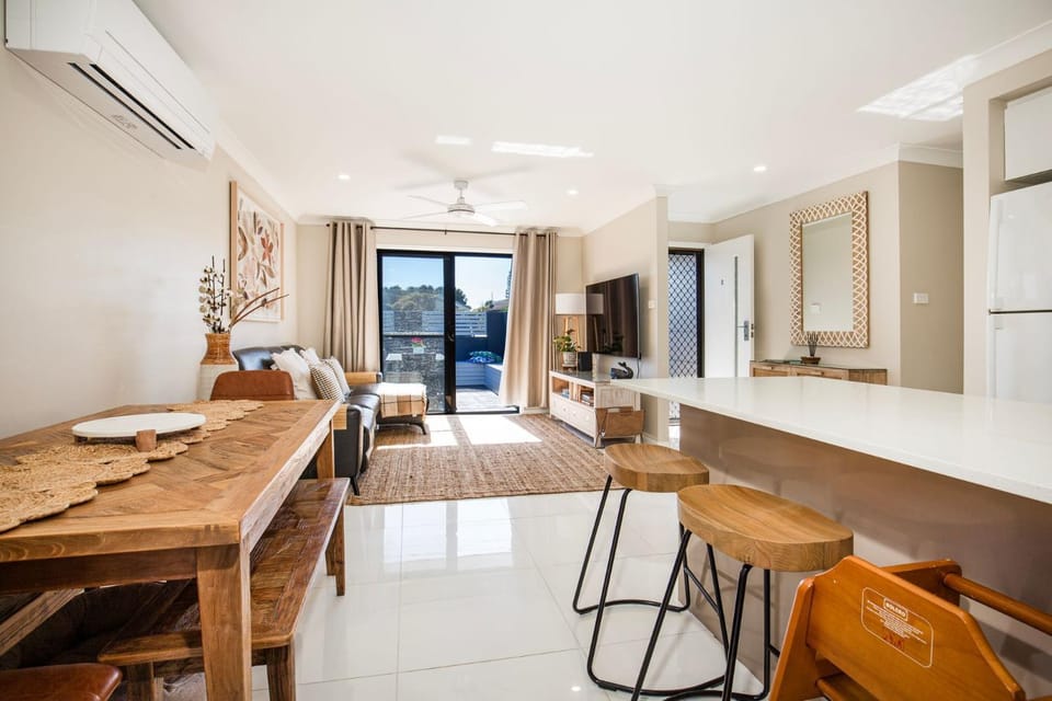 Alkira - Pet Friendly - 4 Mins Walk to Beach House in Culburra Beach