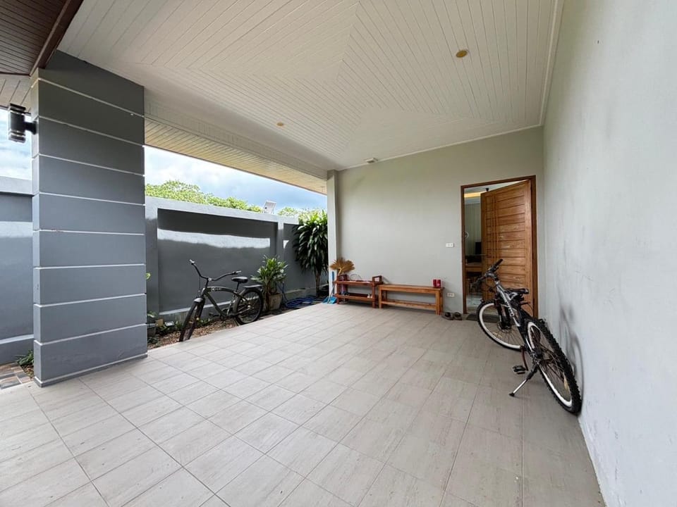 Siri Nathai Pool Villa สิรินาไทย พูลวิลล่า Villa in Krabi Changwat