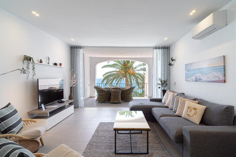 Tuhillo E1 Seaview Apartments Casasol Apartment in Nerja