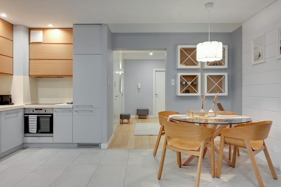 Kitchen or kitchenette, Dining area, pet friendly, stove