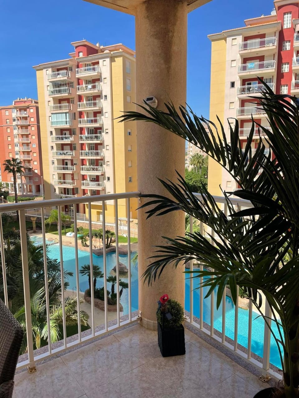 Balcony/Terrace, Pool view, Swimming pool