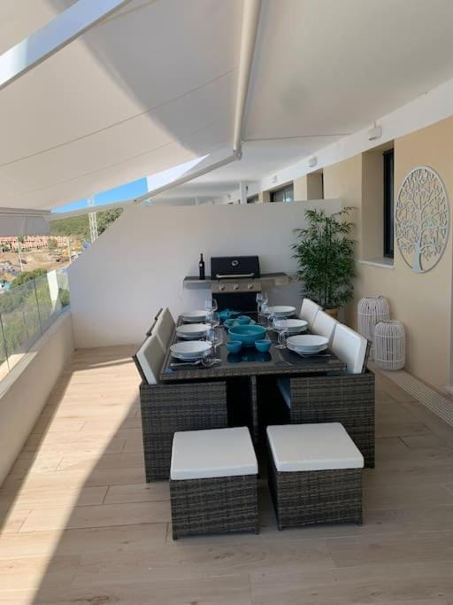 Prachtig appartement met zeezicht in Estepona Costa del Sol Apartment in Costa del Sol