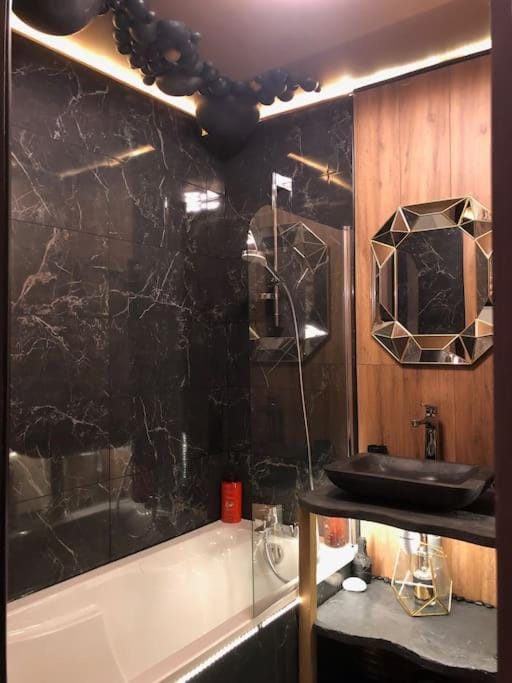Shower, Bathroom, Bath