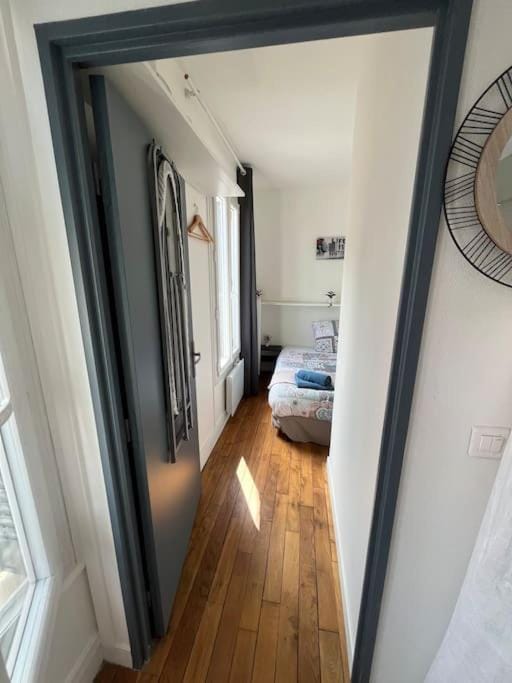 K1 - Maison LOFT VERANDA - 15 min PARIS PARC EXPOS / 5 chambres - 7 lits House in Île-de-France