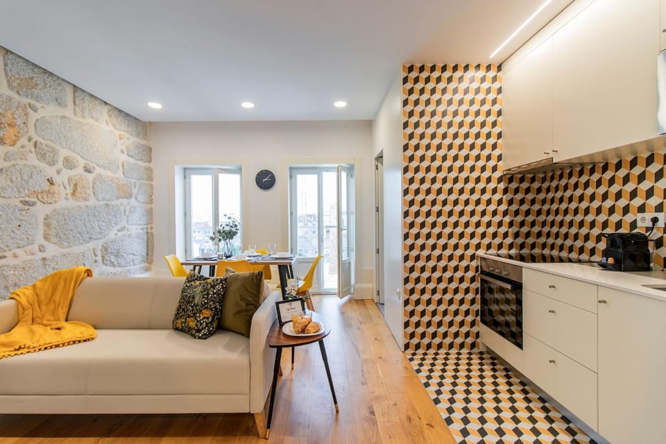 Rodrigues de Freitas 391 by LovelyStay Apartment in Porto