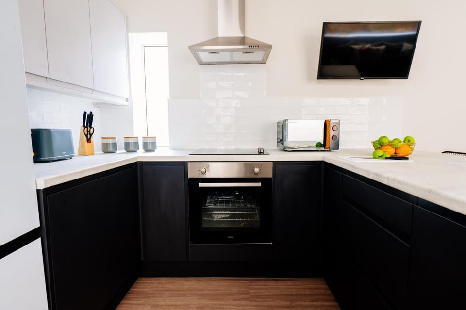 Kitchen or kitchenette, minibar, pet friendly, stove, toaster