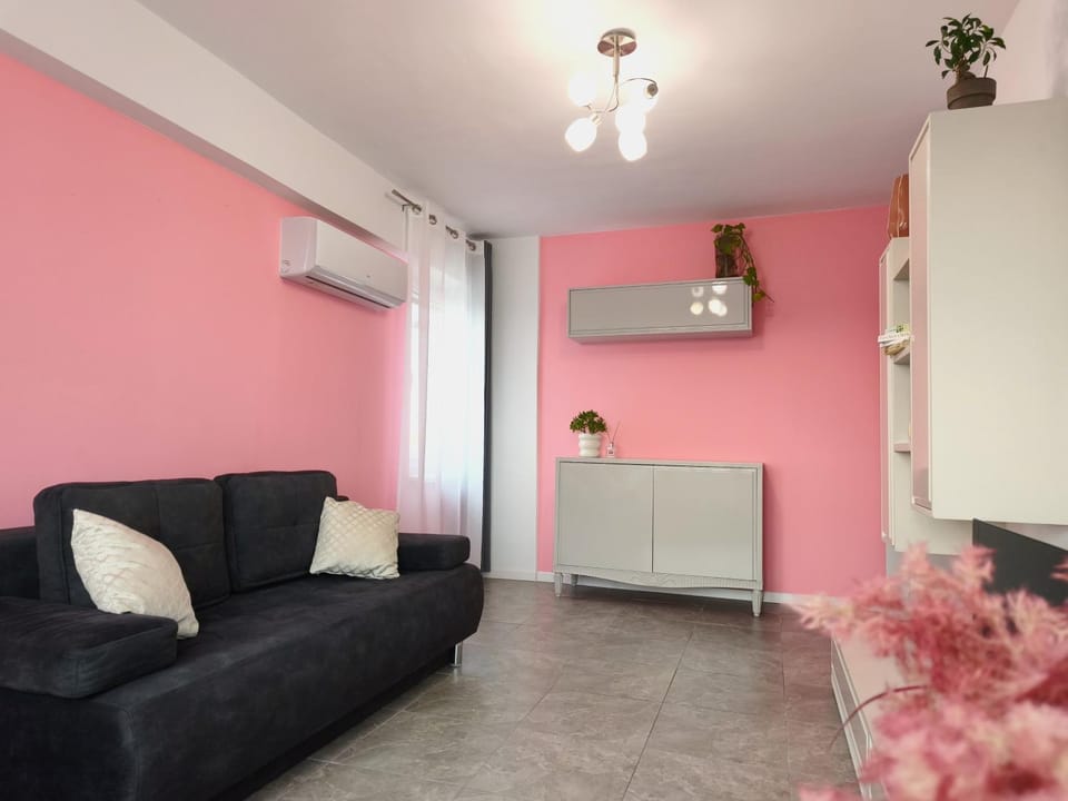 Living room, air conditioner