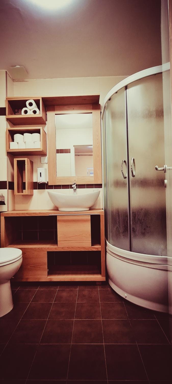 Shower, Bathroom