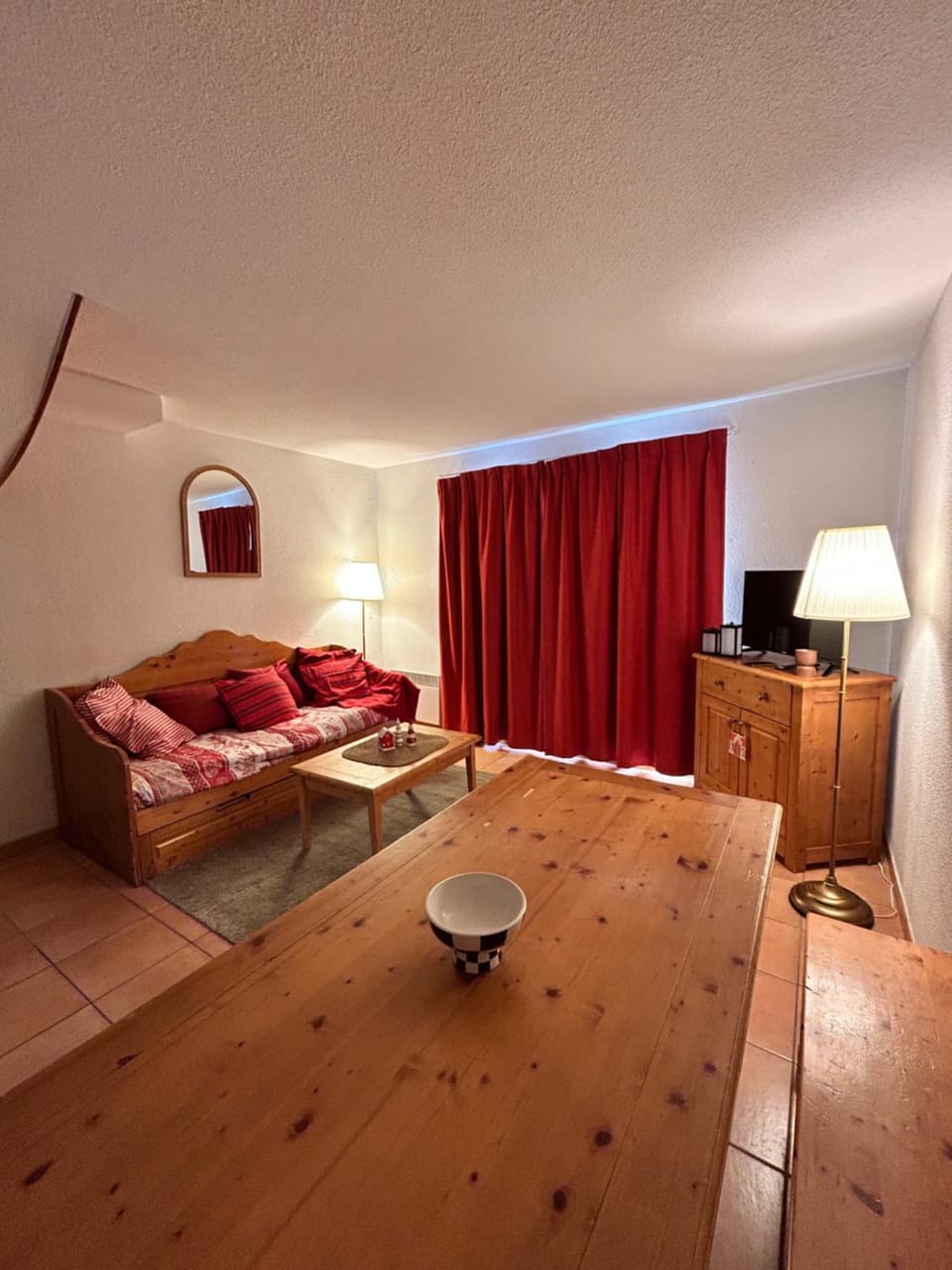 Chalet VARS 8 à 10 personnes, proche des pistes Chalet in Piedmont