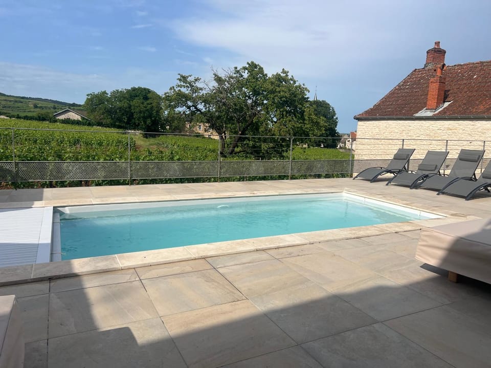 La Bastide De Chassagne-Montrachet House in Bourgogne-Franche-Comté