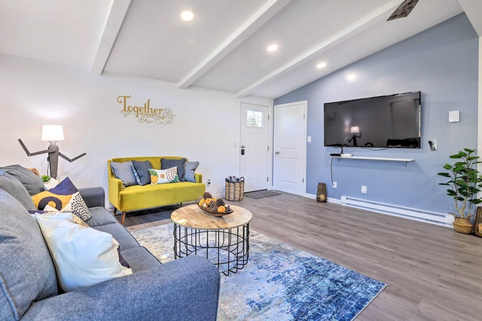 Game Room! Tobyhanna Retreat 17 Mi to Ski Slopes House in Coolbaugh Township