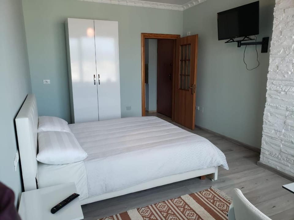 Agroni Rooms Apartment in Tirana