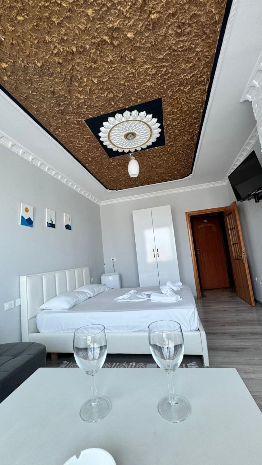 Agroni Rooms Apartment in Tirana