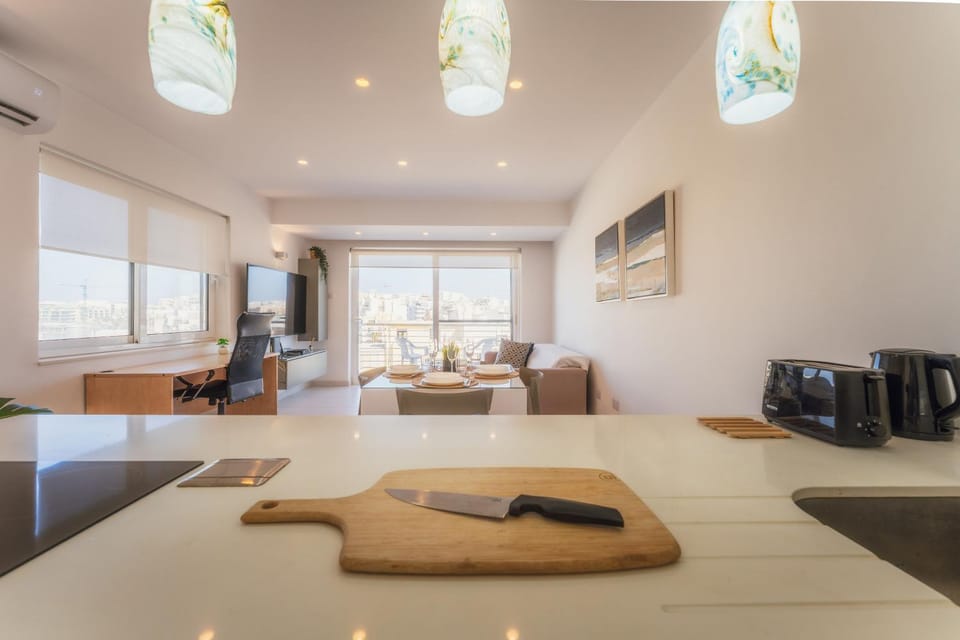 Modern Apt in Marsaskala | Near Seafront & Beaches Apartment in Marsaskala