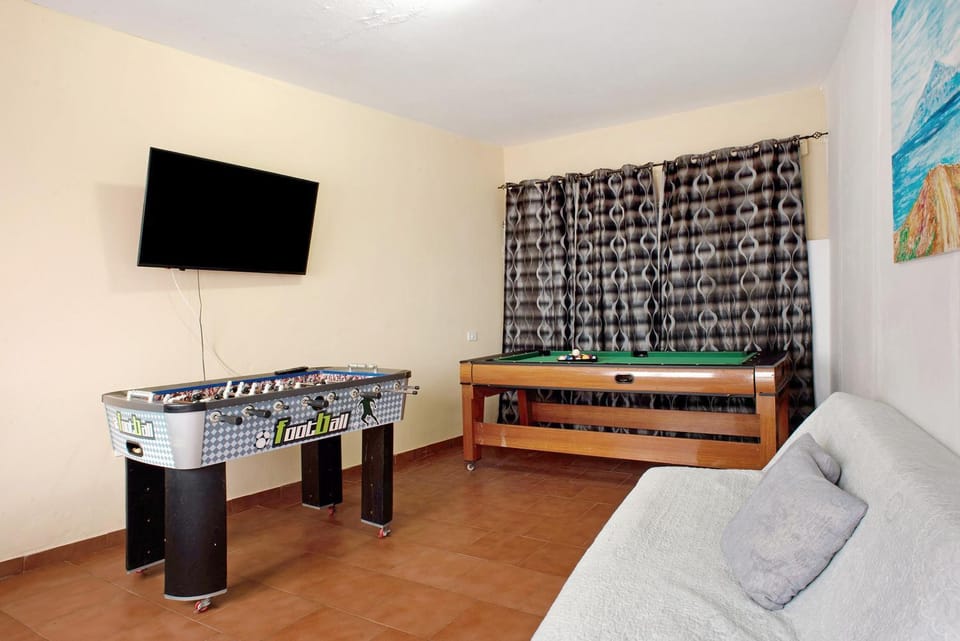 Property building, Living room