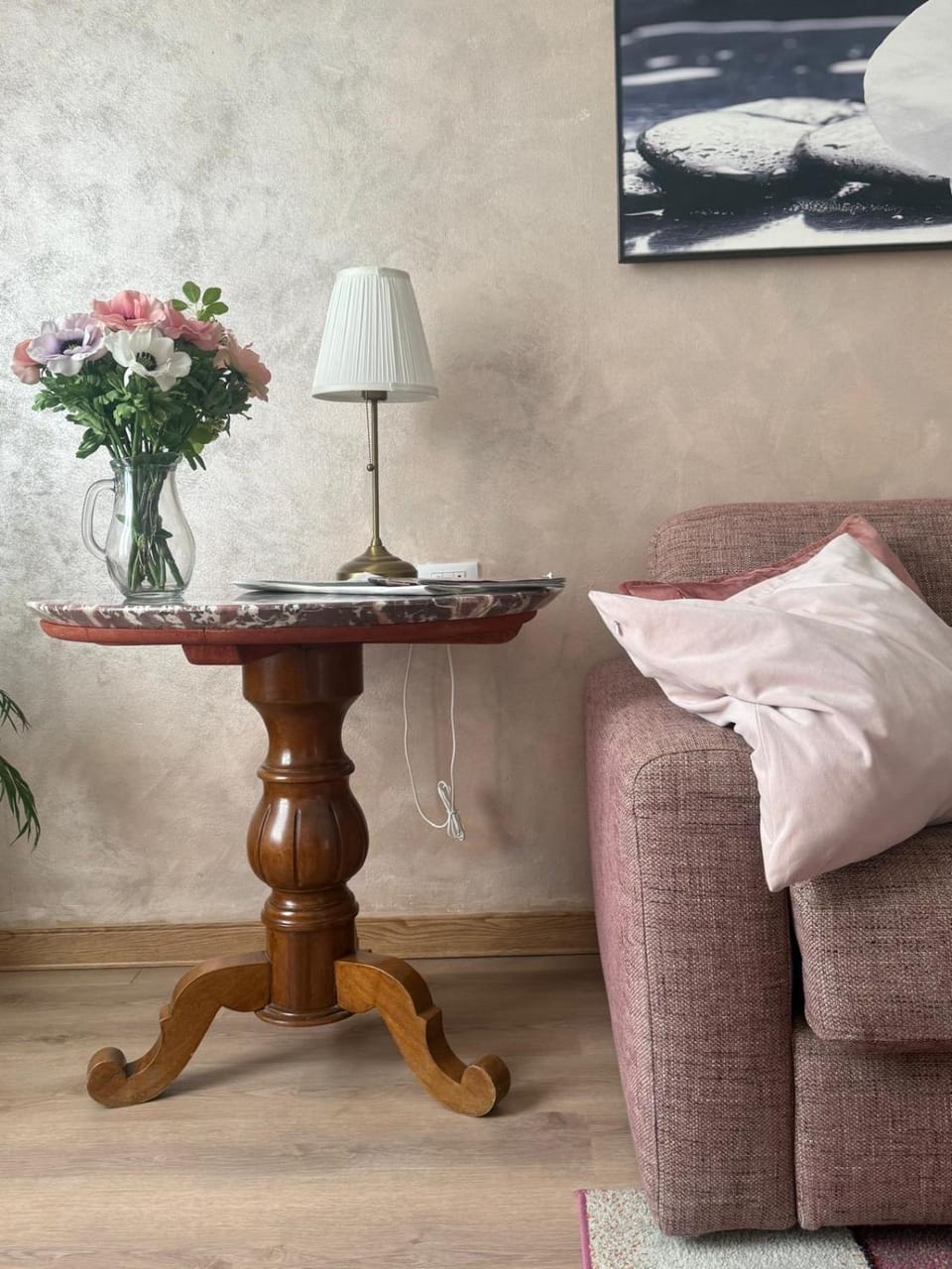 Communal lounge/ TV room, Decorative detail, internet