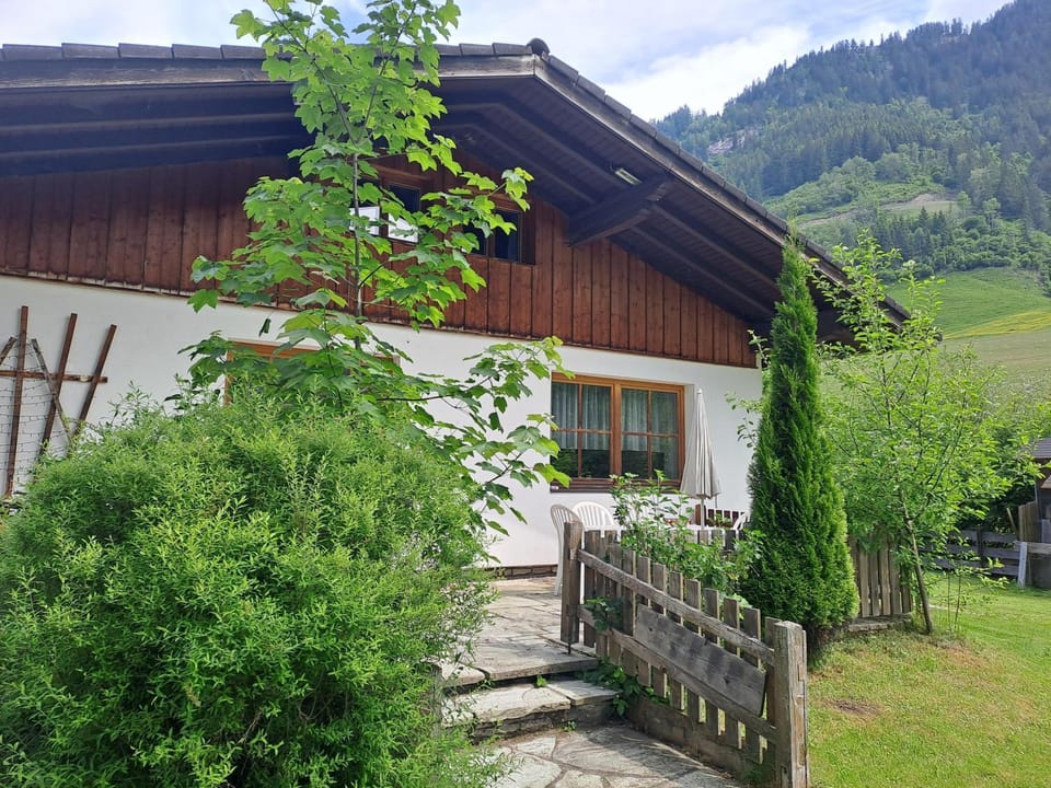 Haus Kreuzboden House in Salzburgerland