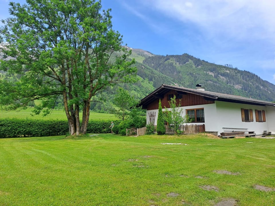 Haus Kreuzboden House in Salzburgerland