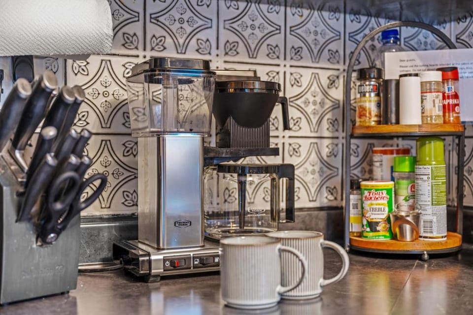 Coffee/tea facilities