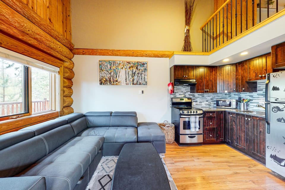 Lac Le Jeune #4 House in British Columbia