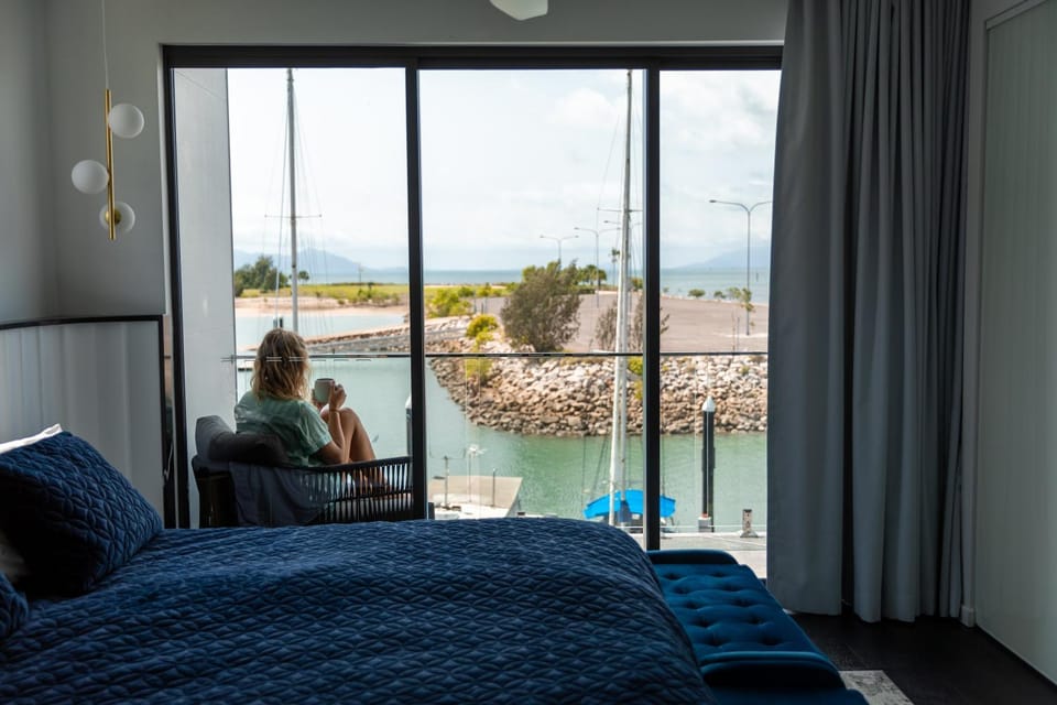 NEW! Dacha on Maggie No#2, Unrivaled Island Luxury House in Queensland