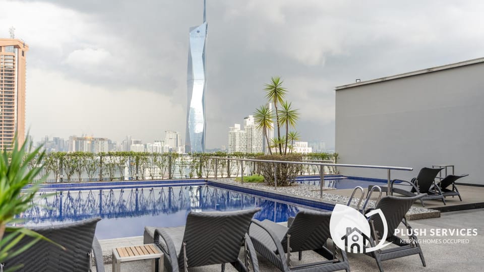 View (from property/room), Pool view