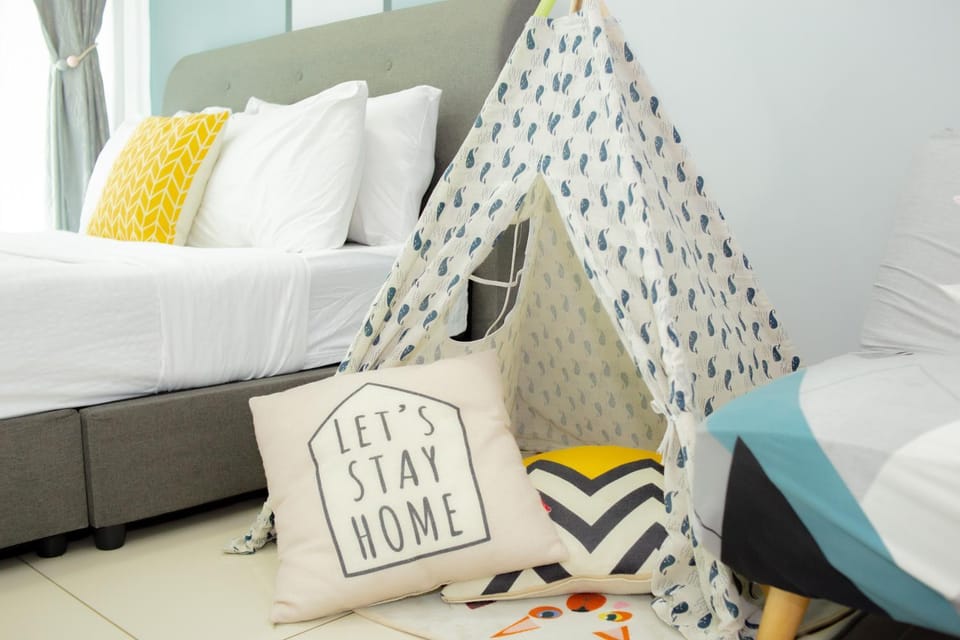 Mount Austin IKEA, AEON 10mins -Pool View- B122 Apartment in Johor Bahru