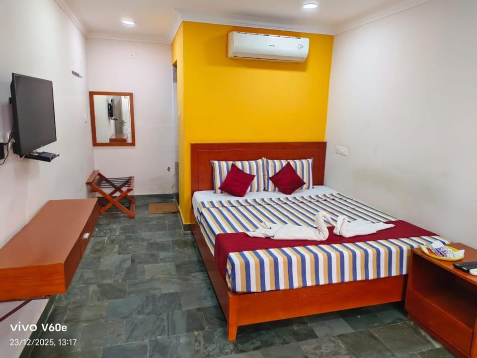 HOTEL King Park Hotel in Puducherry