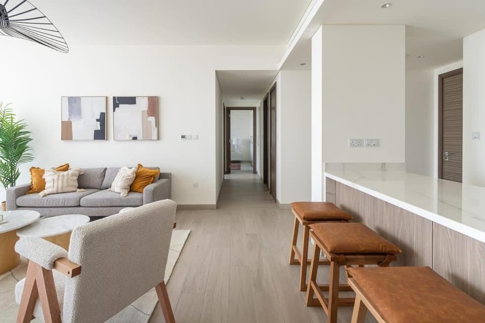 Frank Porter - One Park Avenue Apartment in Dubai
