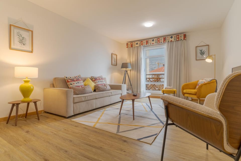 Balcony/Terrace, Living room