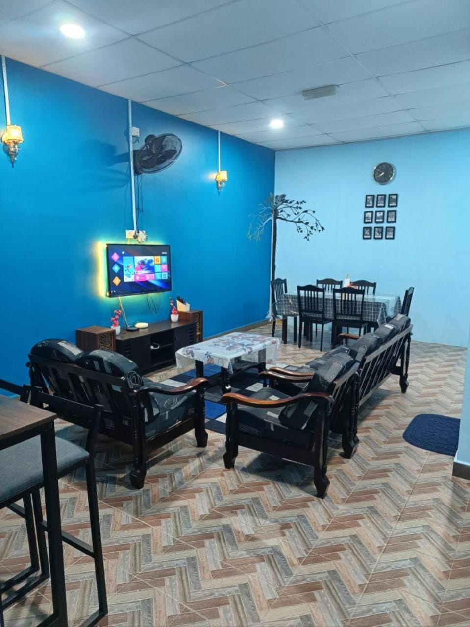 Living room, Dining area, Entertainment