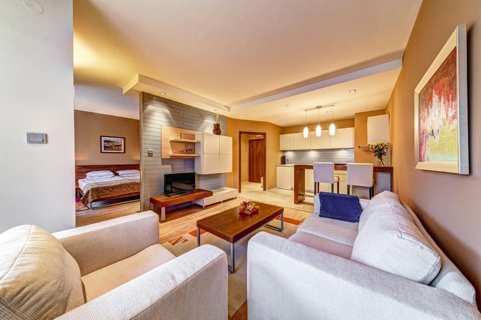 Kitchen or kitchenette, Living room, Bedroom