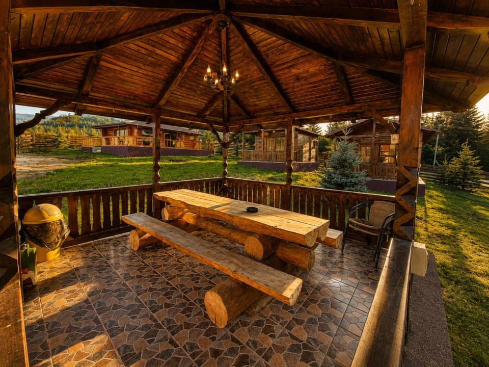 Garden, Dining area
