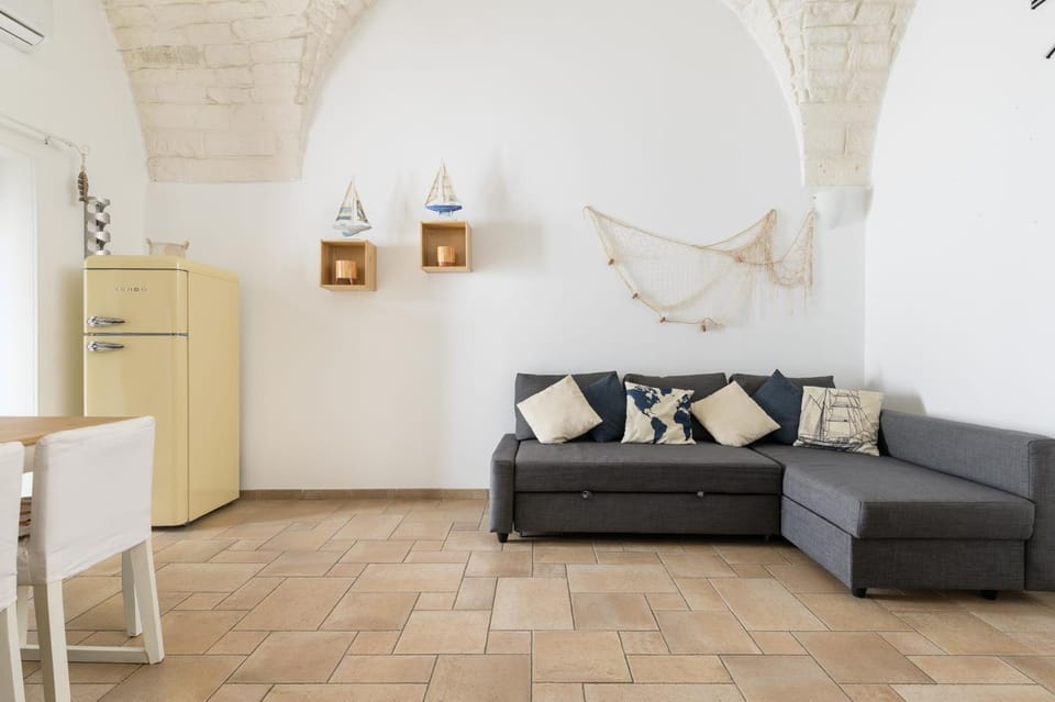 Living room, Lounge or bar