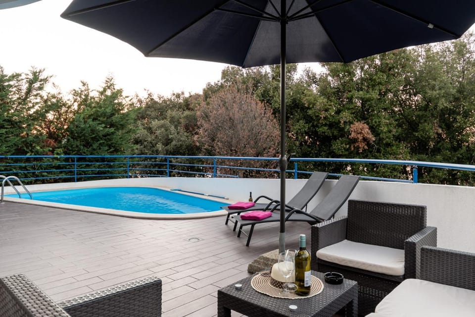 Vila Tina in Pula, Istrien Villa in Pula