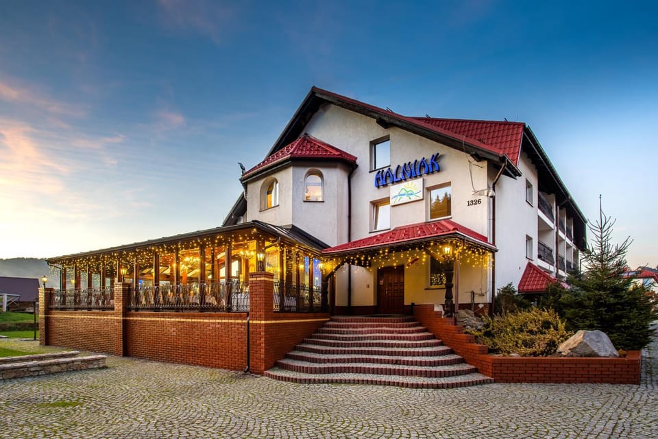 Property building, Day