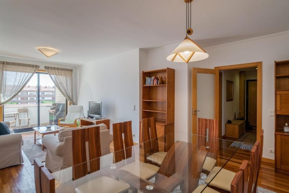 Sea Side Cozy Matosinhos Apartment in Matosinhos