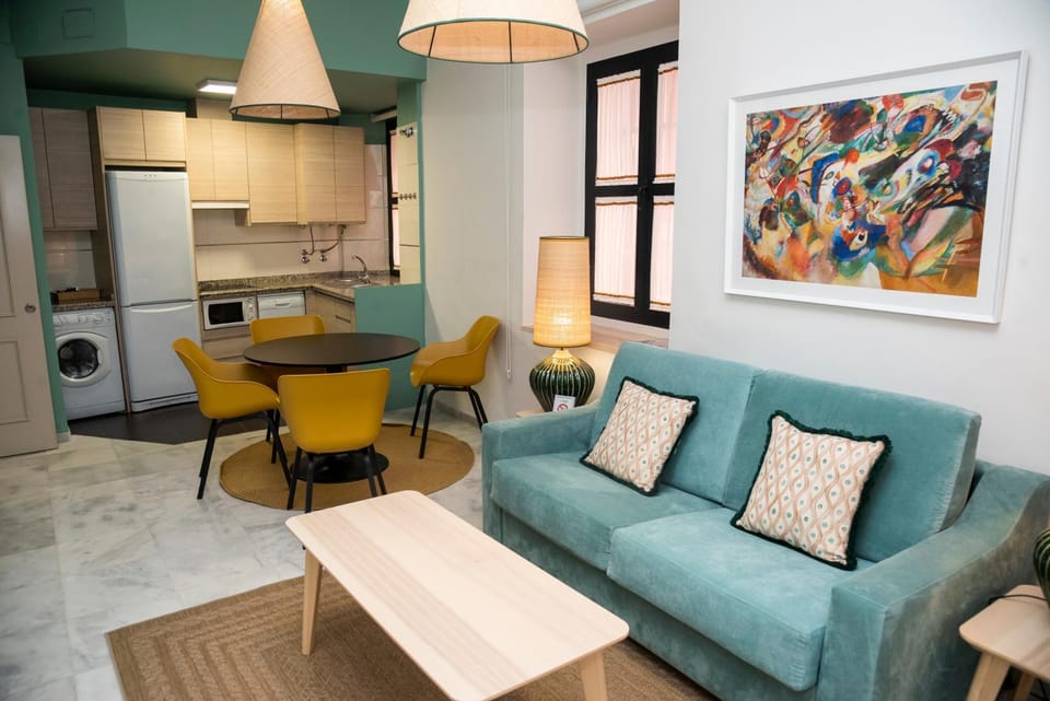 Kitchen or kitchenette, Living room, Dining area