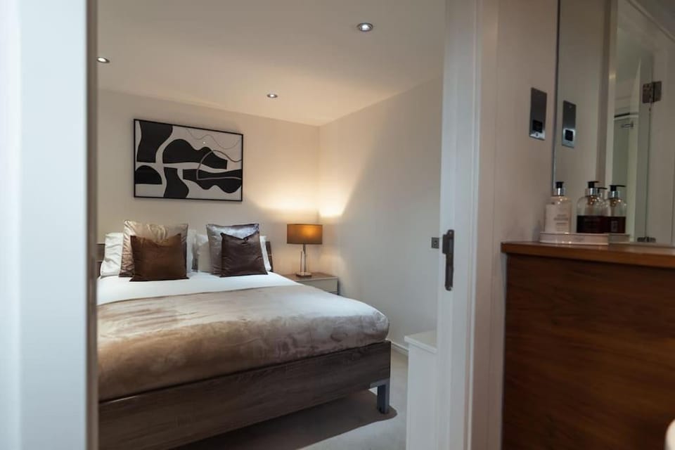 The Penthouse Suite - Luxury Like No Other Apartment in Glasgow