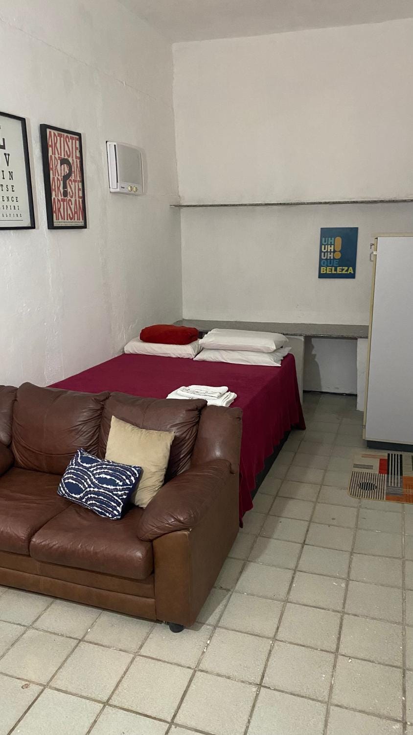 Yellow Residence Hostel in Recife